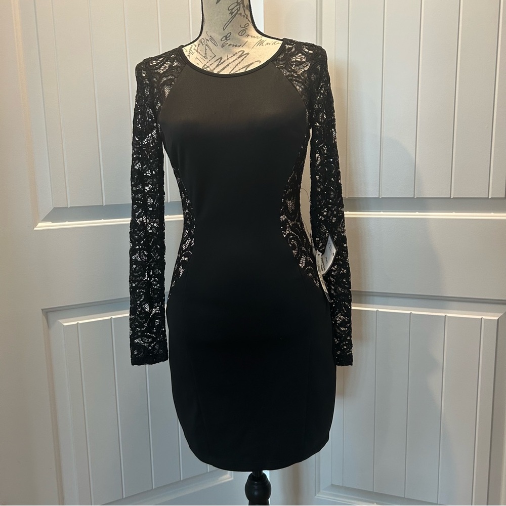 NWT Black Mini Cocktail Dress Bodycon Stretch Long Lacey Sleeves & Sides Size 9